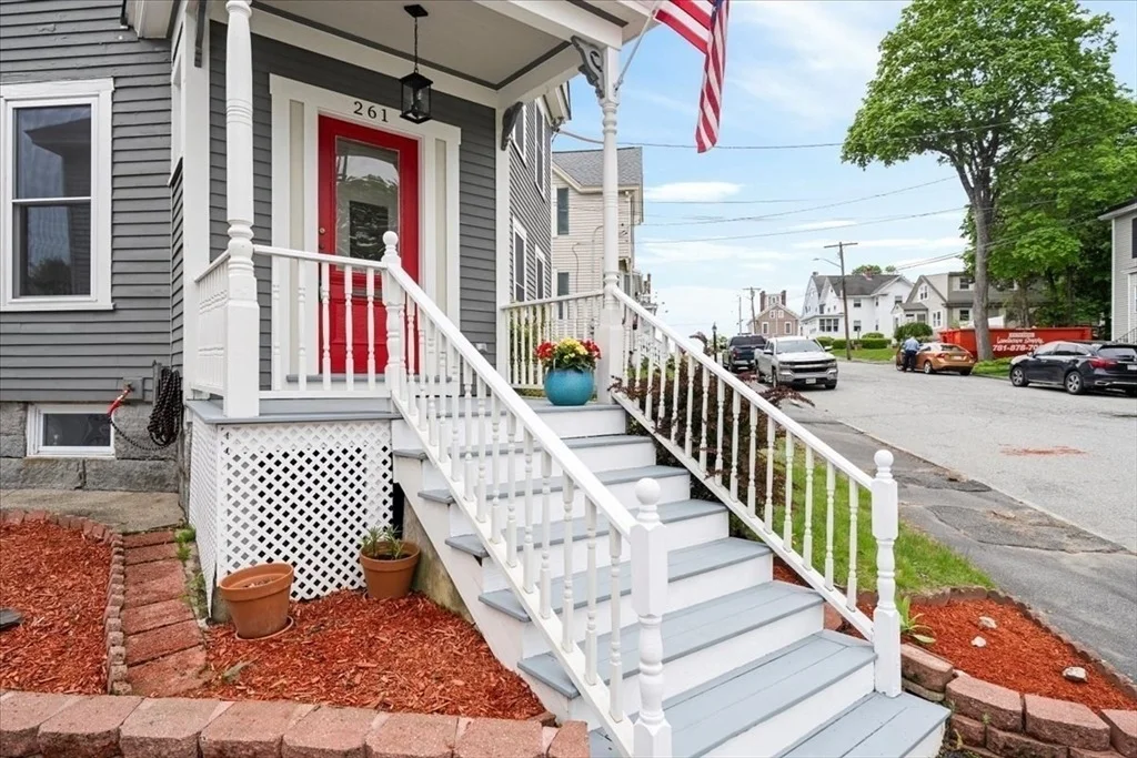 Photo of 261 Third St
