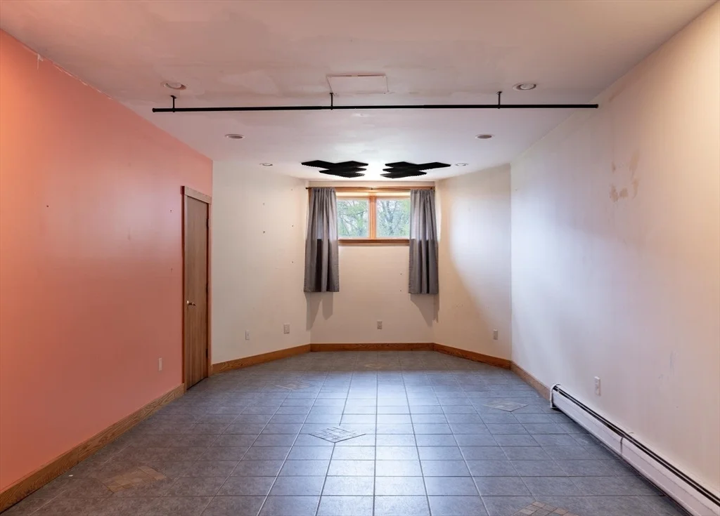 Photo of 184 West Rd