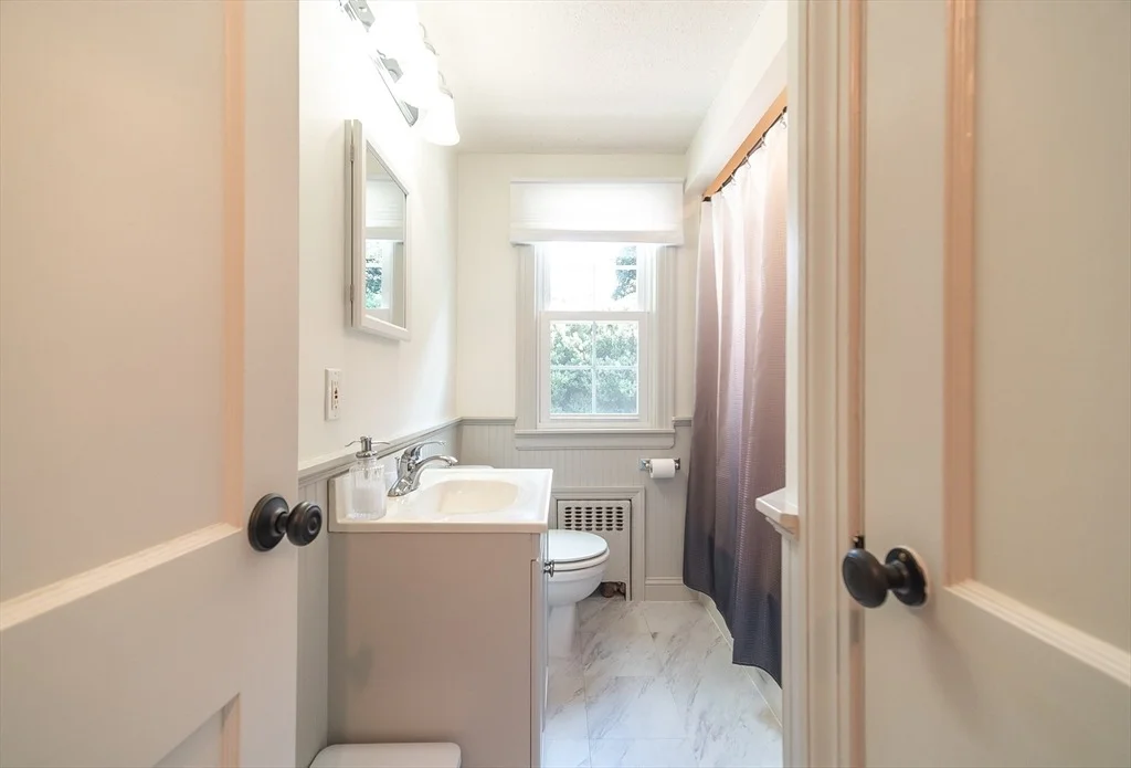Photo of 55 Gillette Cir