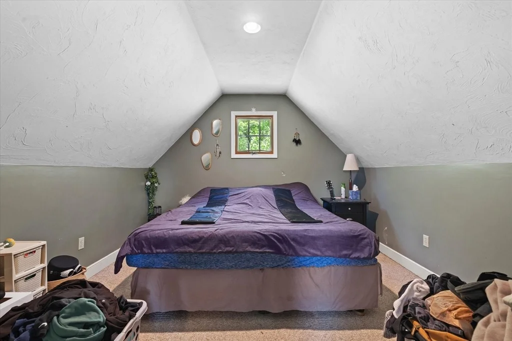 Photo of 152 Mountain Rd