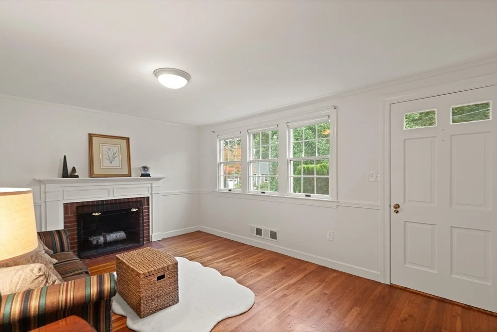 Photo of 8 Meridian Rd