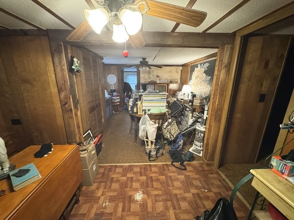 Photo of 351 Farley Rd