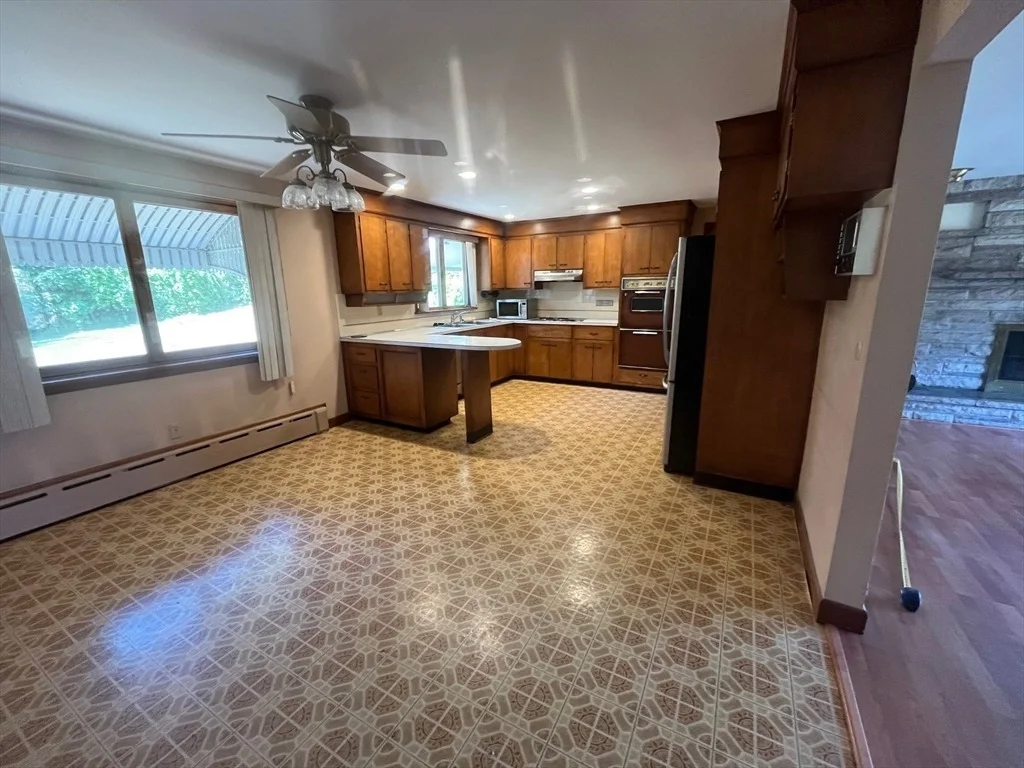 Photo of 17 Silver St Ext