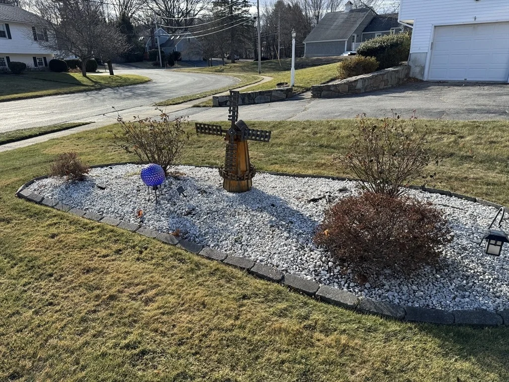 Photo of 5 Jeffrey Ave