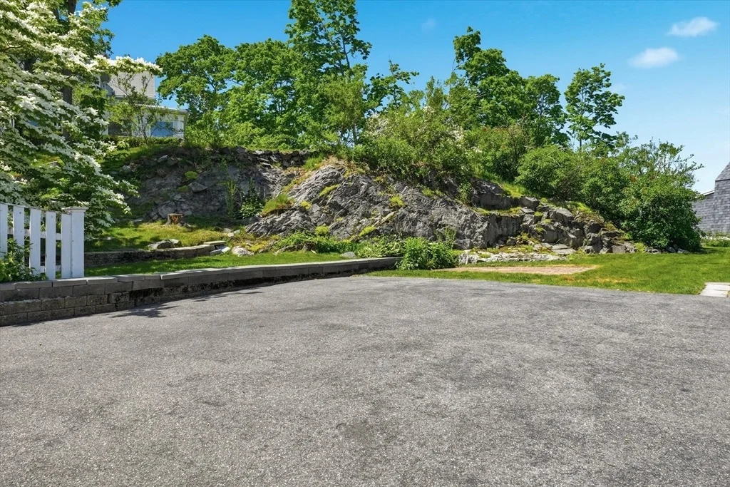 Photo of 57 Allen Ave