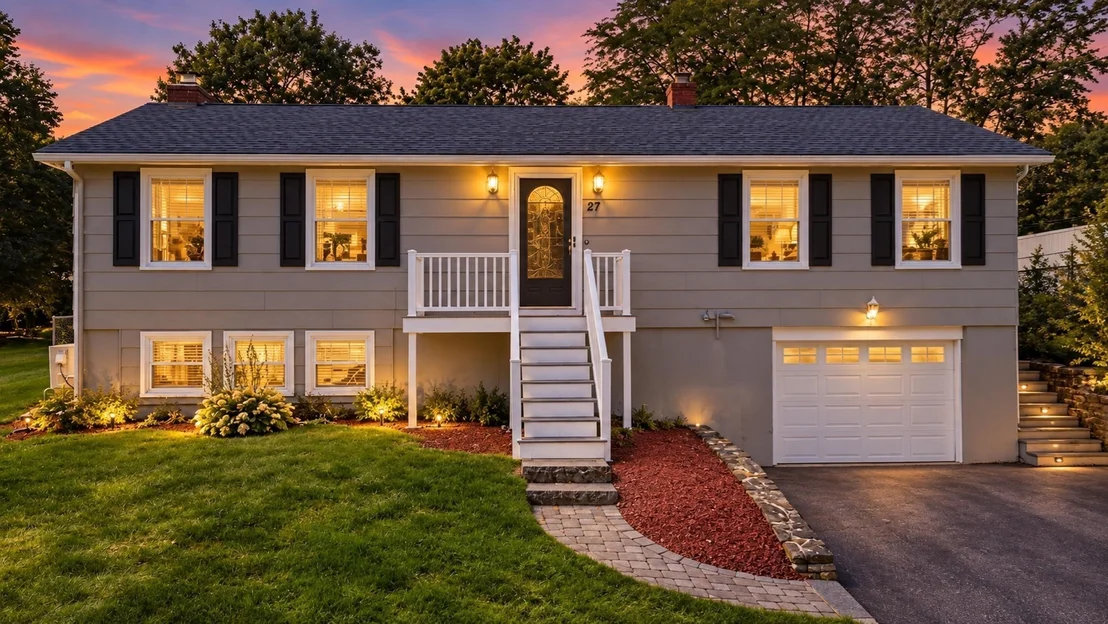 Photo of 27 Aldea Ave