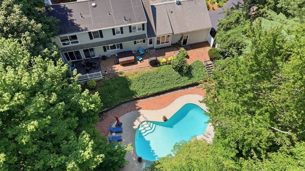 Photo of 280 Singletary Lane
