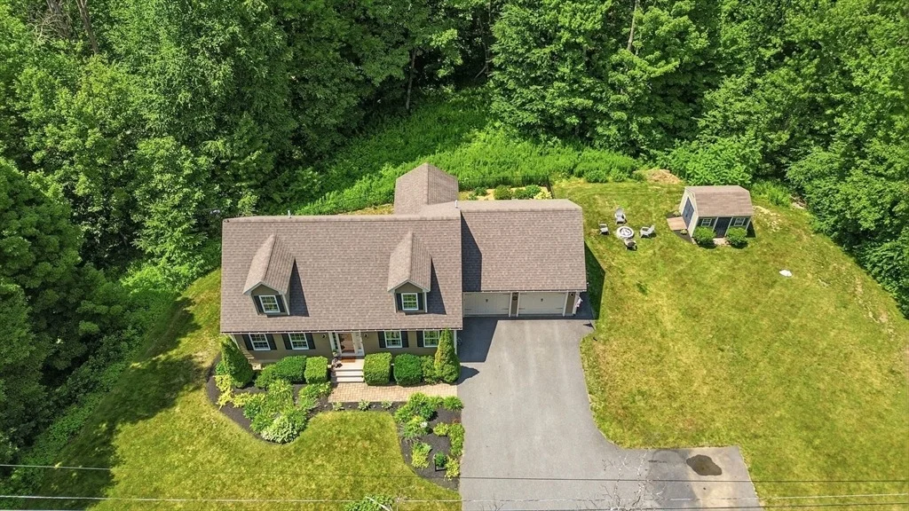 Photo of 128 Bragg Hill Rd