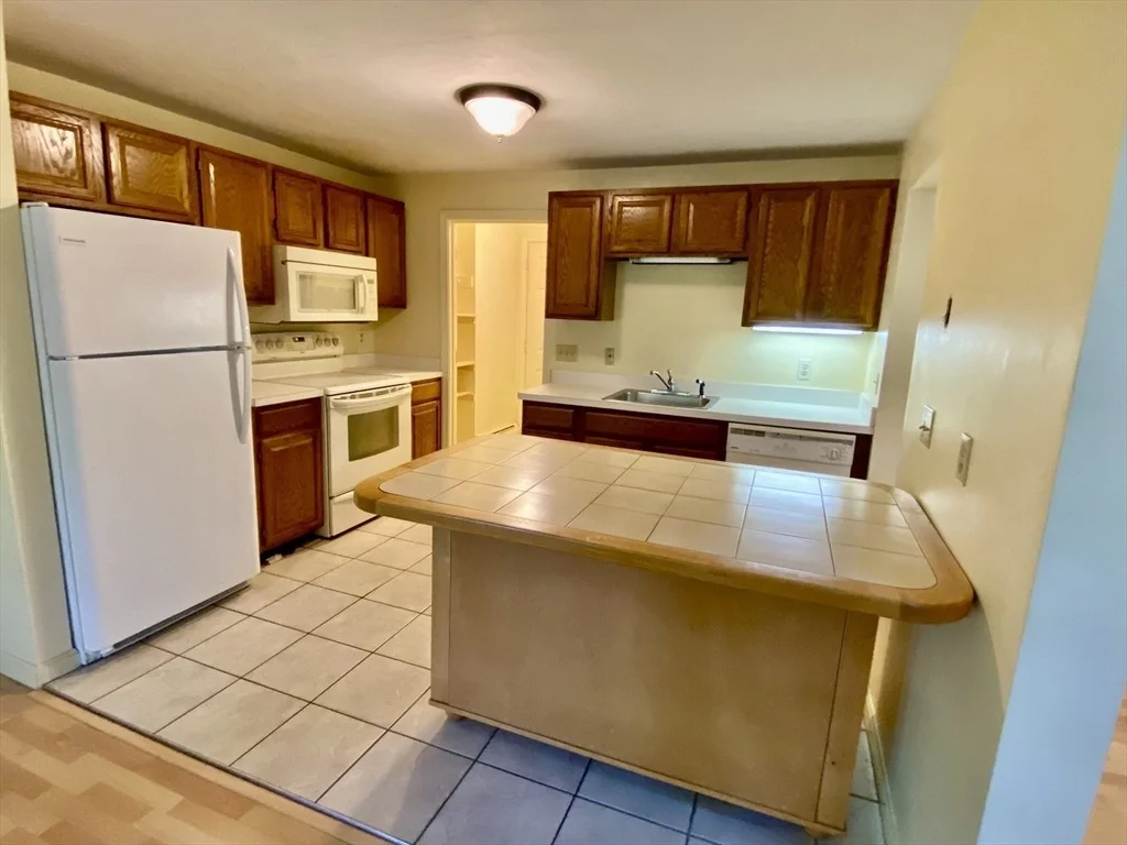 Photo of Unit B at 12 Riverview