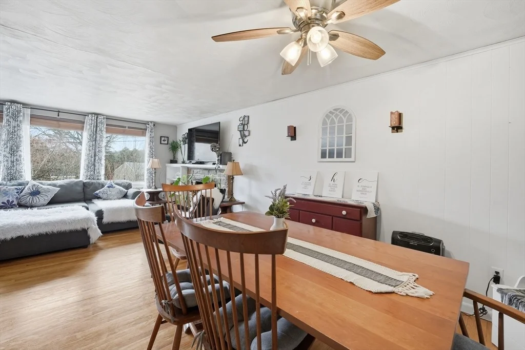 Photo of 11 Laurel Ter
