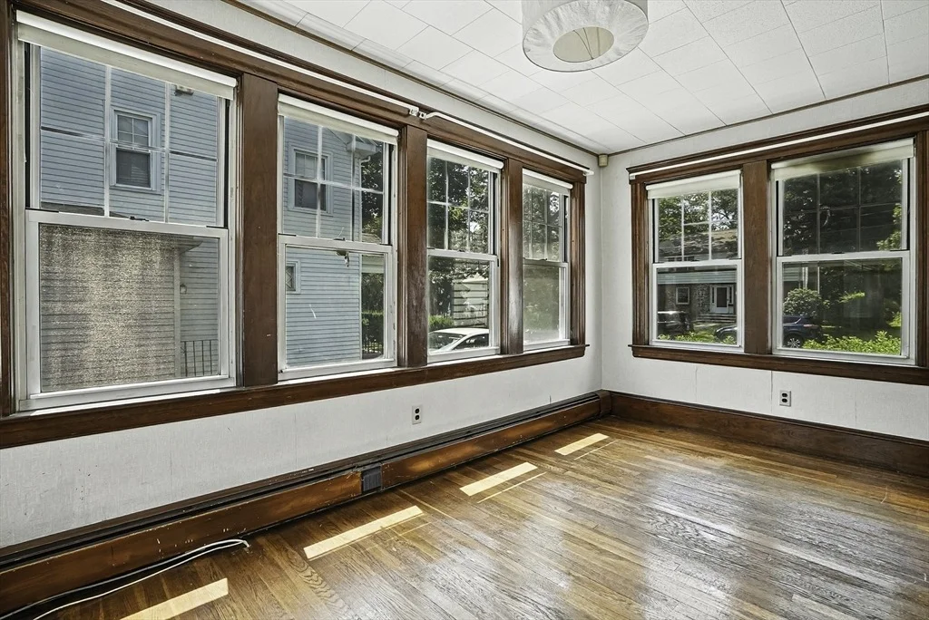 Photo of 15 Robertson Rd