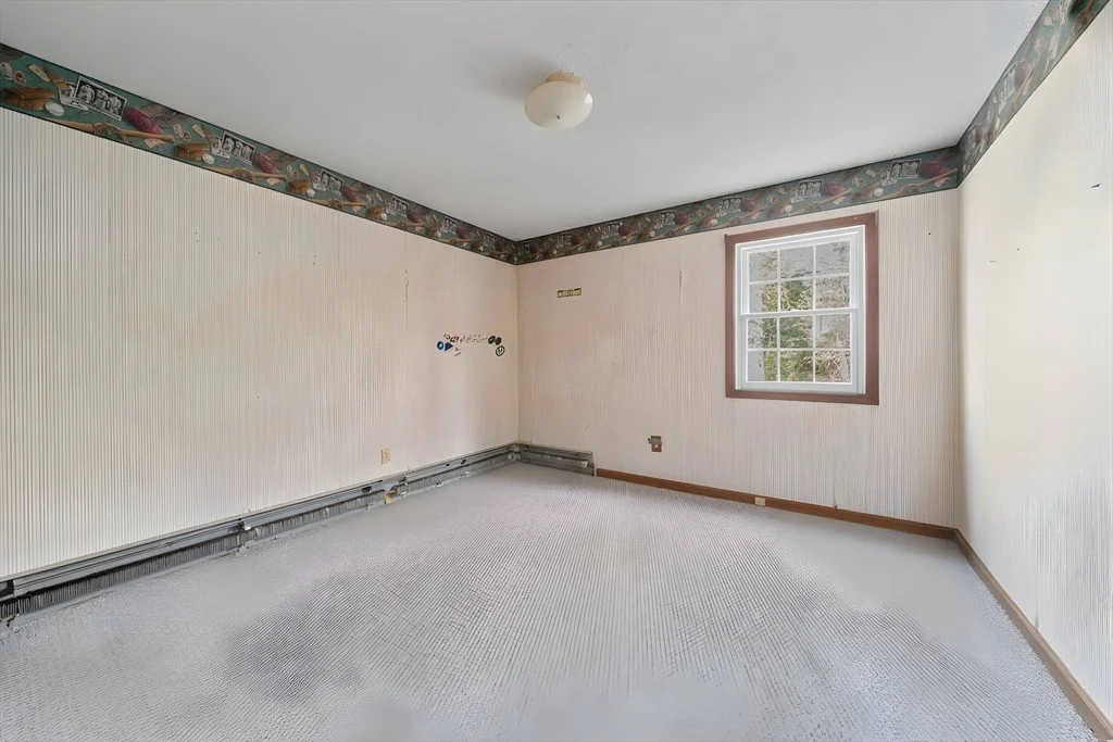Photo of 40 Longwater Dr
