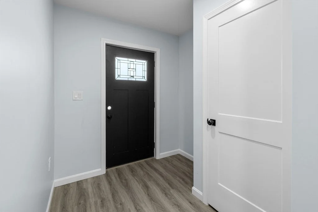 Photo of Unit NA at 77 Hunter