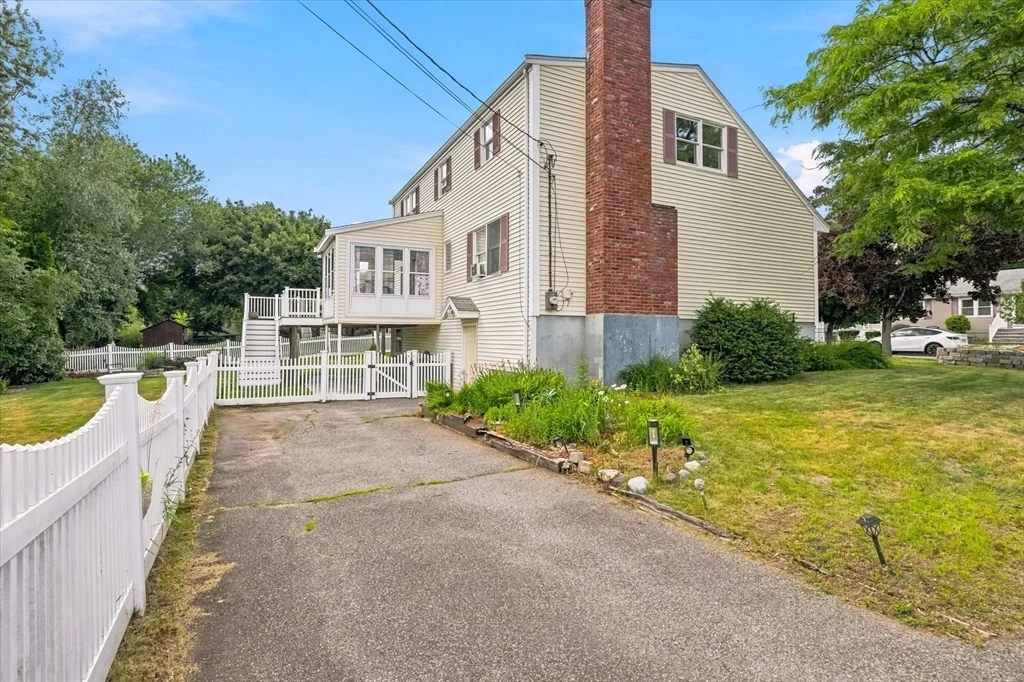 Photo of 24 Quail Rd