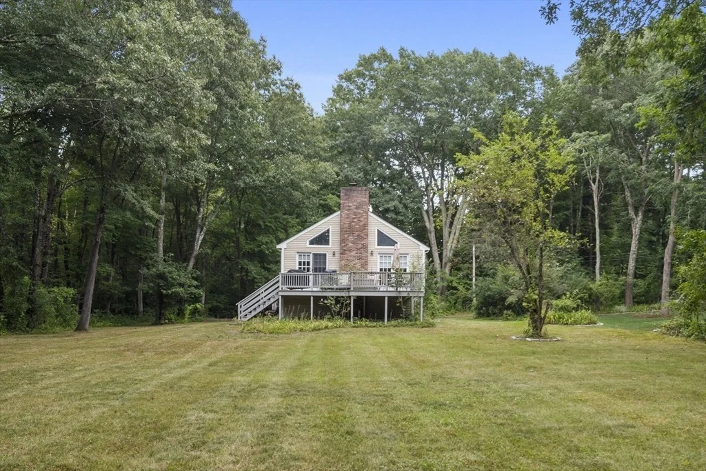 Photo of 55 Overlook Dr W
