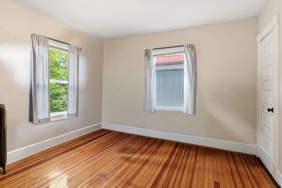Photo of 30 Beechwood Ave