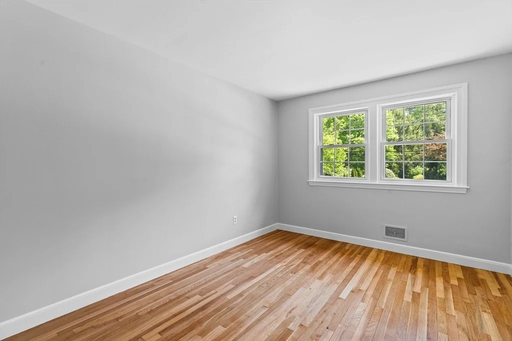Photo of 10 Knight Road