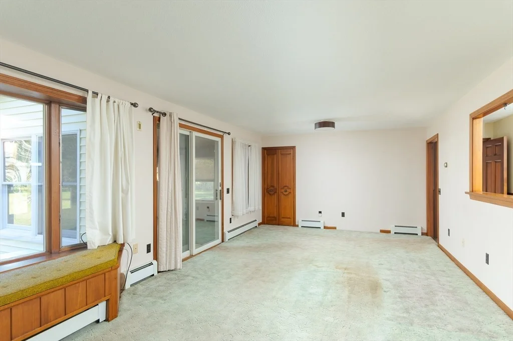 Photo of 85 Marsh Rd