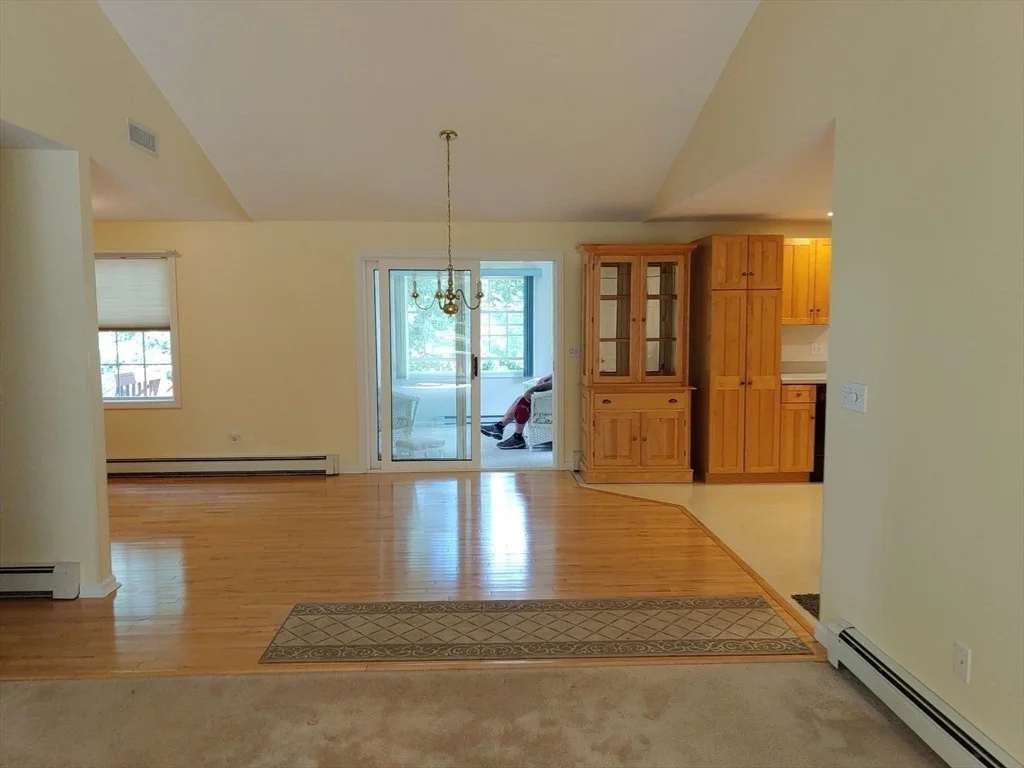 Photo of 4 Deerfield Cir