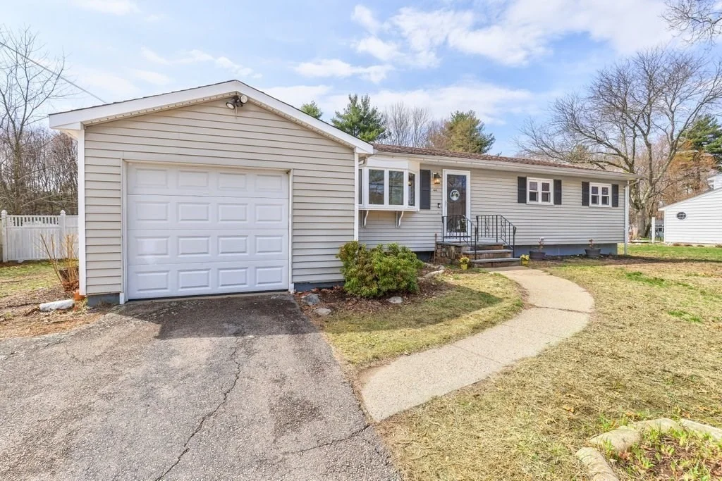 Photo of 44 Temi Rd