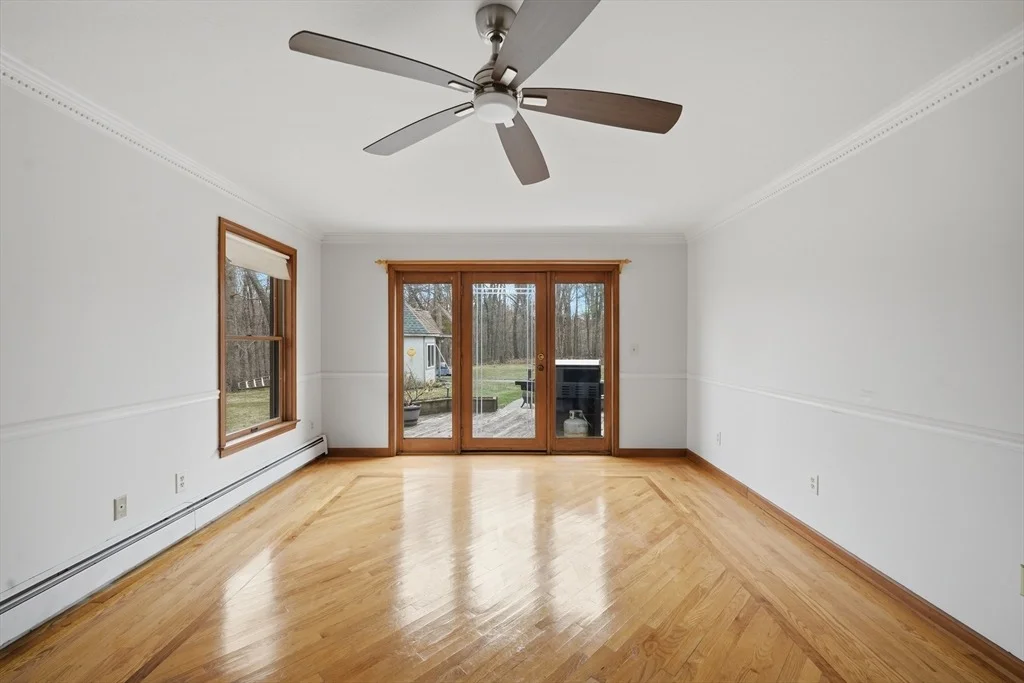 Photo of 458 Montgomery Rd