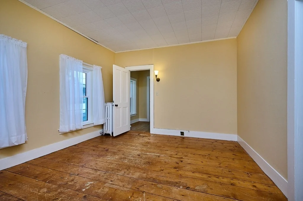 Photo of 40 Suburban Drive