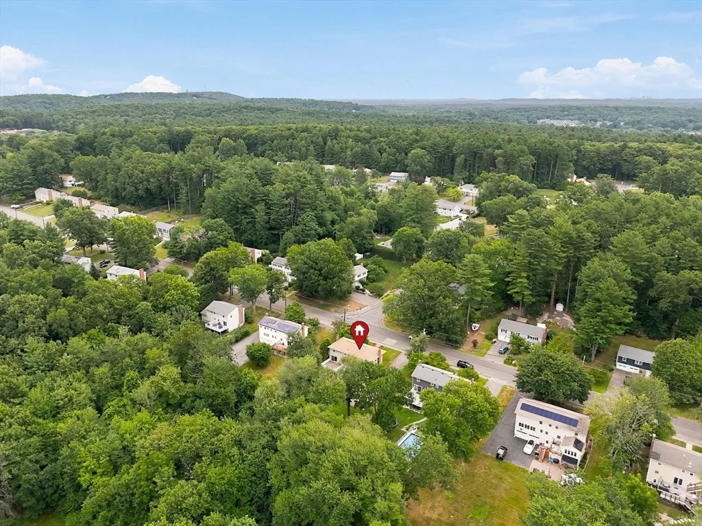 Photo of 52 Lanewood Ave