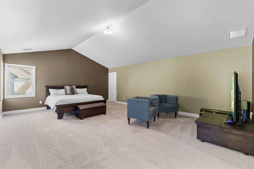 Photo of 39 Erbeck Cir Ext