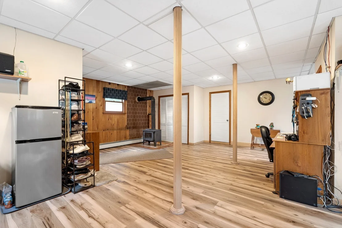 Photo of 225 Taylor Rd