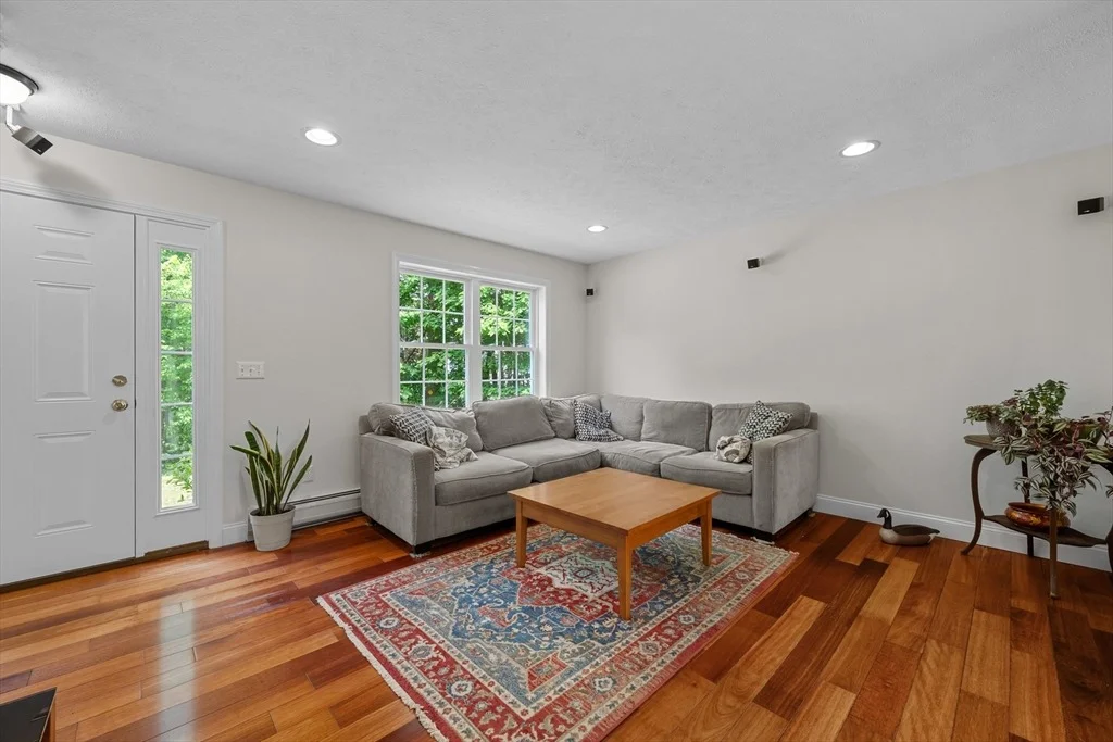 Photo of 151 Sterling Road