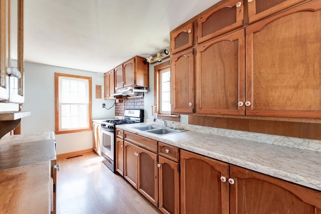 Photo of 20 Forest Ave