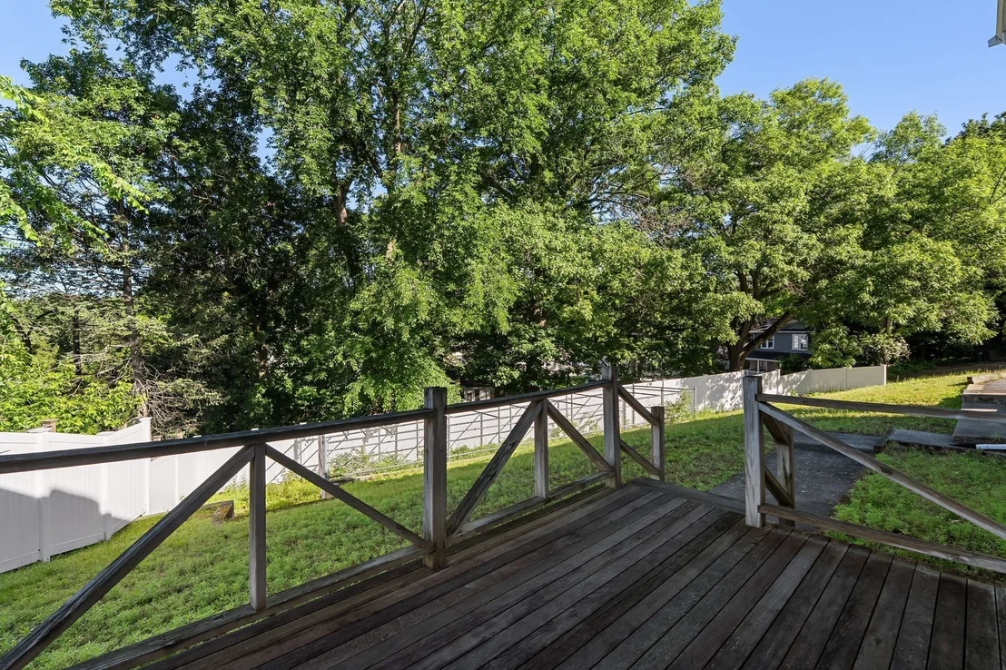 Photo of 298 Forest St