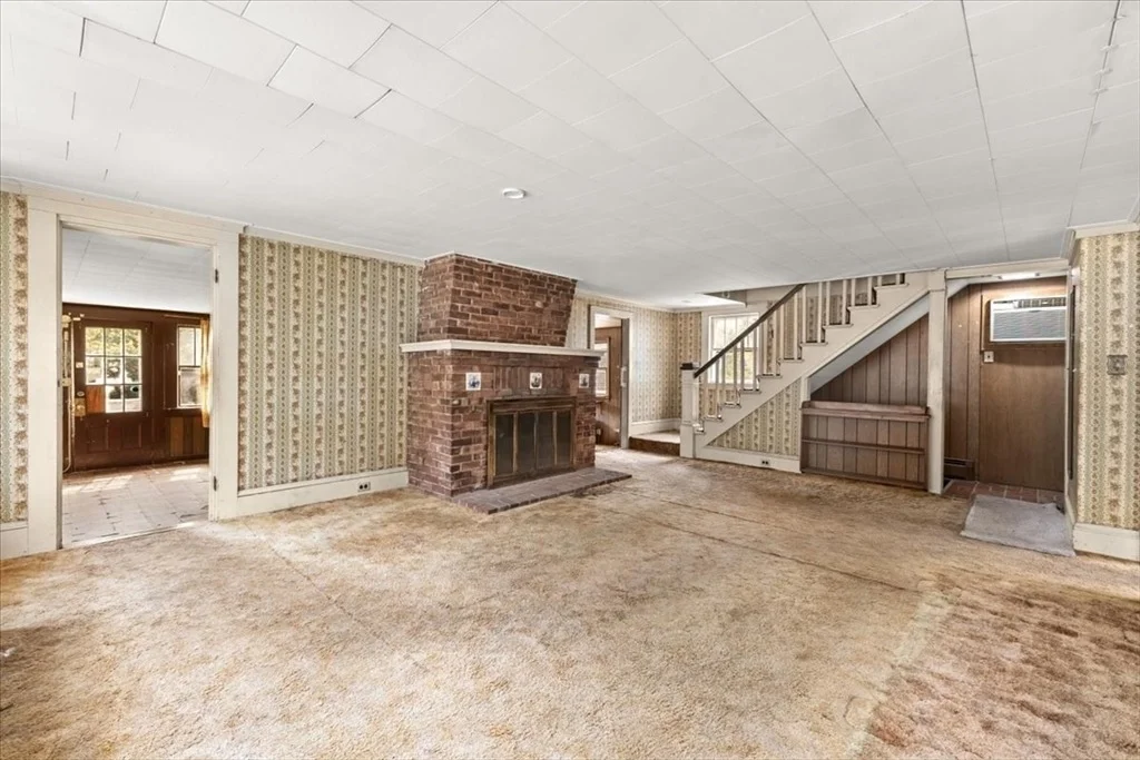Photo of 57 Onset Ave