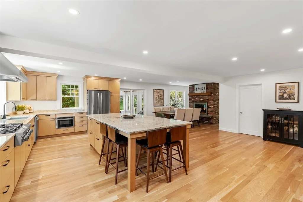 Photo of 334 Farm Road