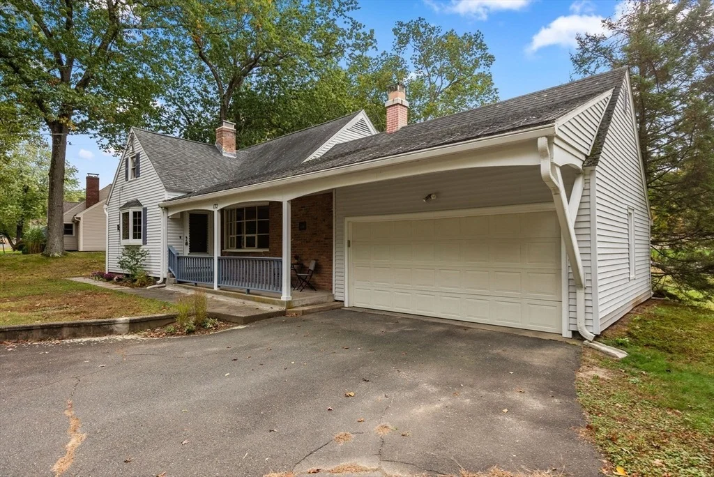 Photo of 172 Valley View Drive