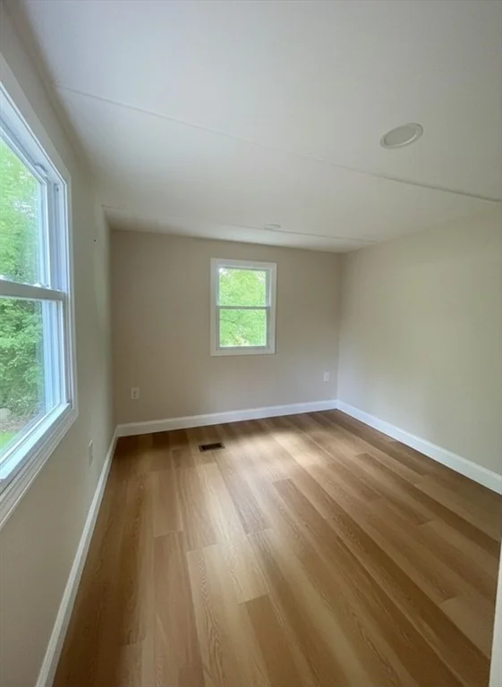Photo of 52 Sycamore Drive