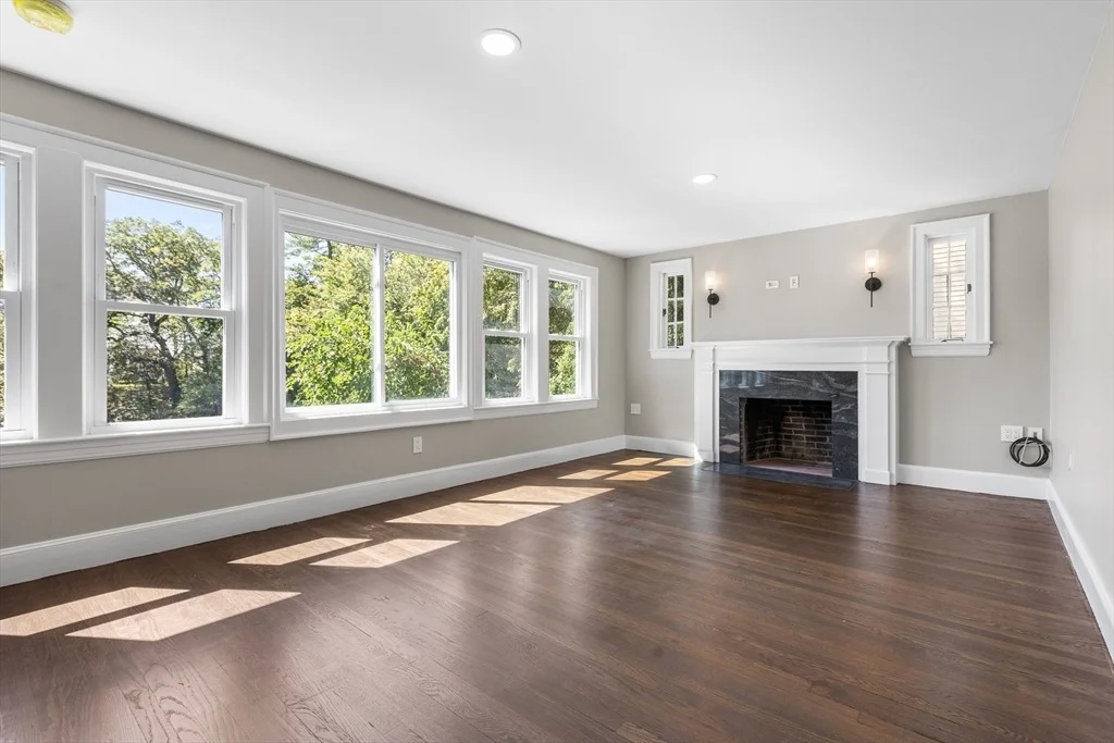 Photo of 39 Raymond St