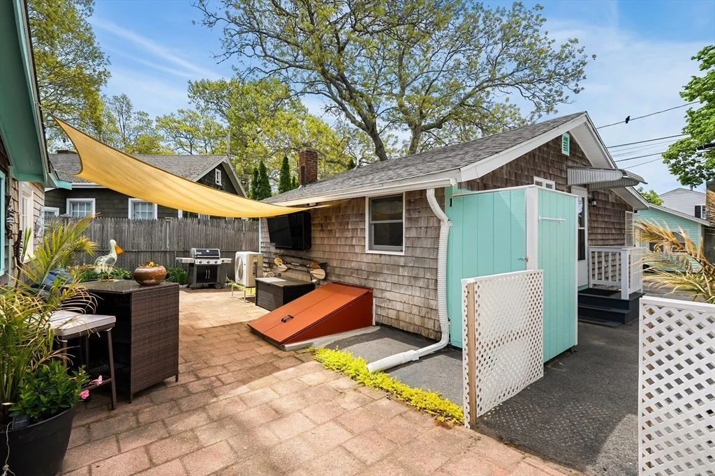 Photo of 13 Woodland Cir