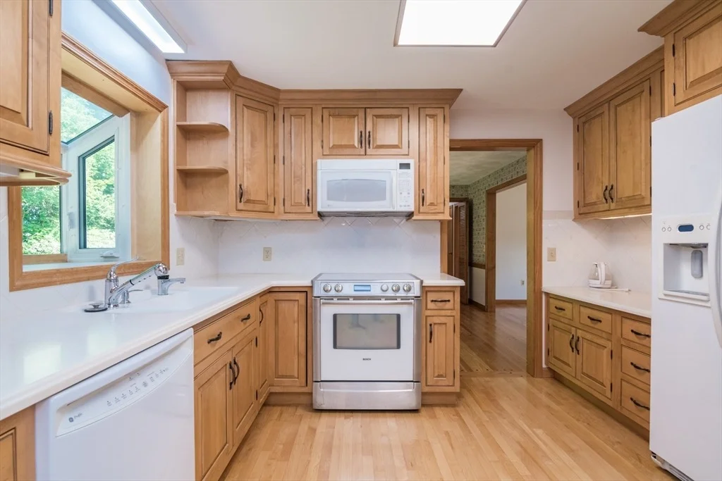 Photo of 208 Rolling Ridge Rd