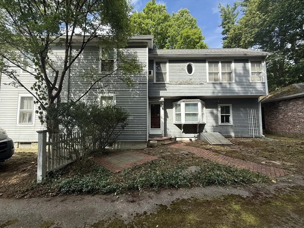 Photo of 25 Maple St