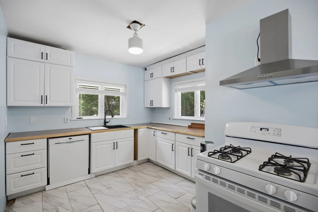 Photo of 52 Eagle Road