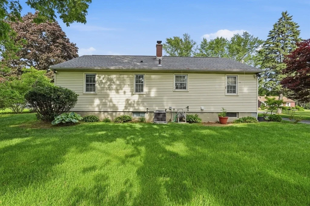 Photo of 28 Northway Dr