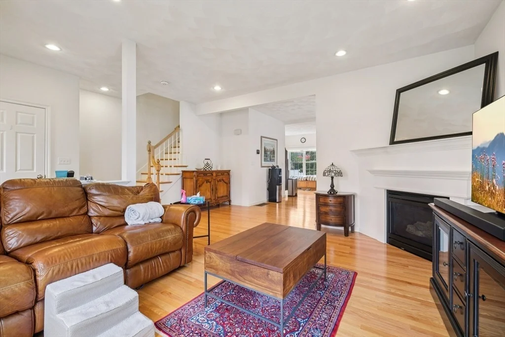Photo of Unit 2 at 6 Blue Jay Cir