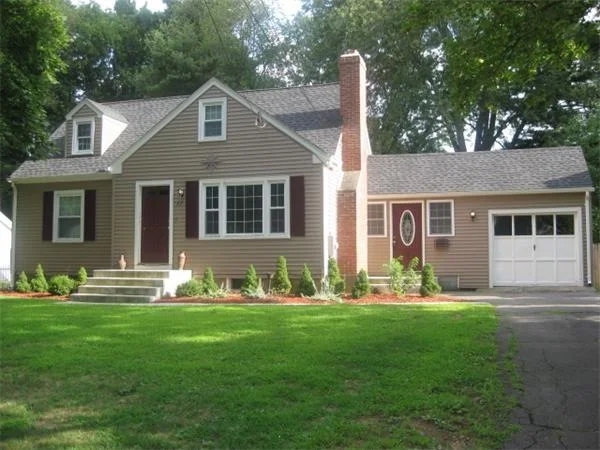 Photo of 27 Houston Rd