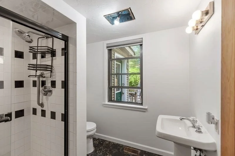 Photo of 79 Kendall Pond South
