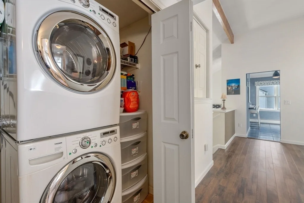Photo of 90 Bjorklund Ave