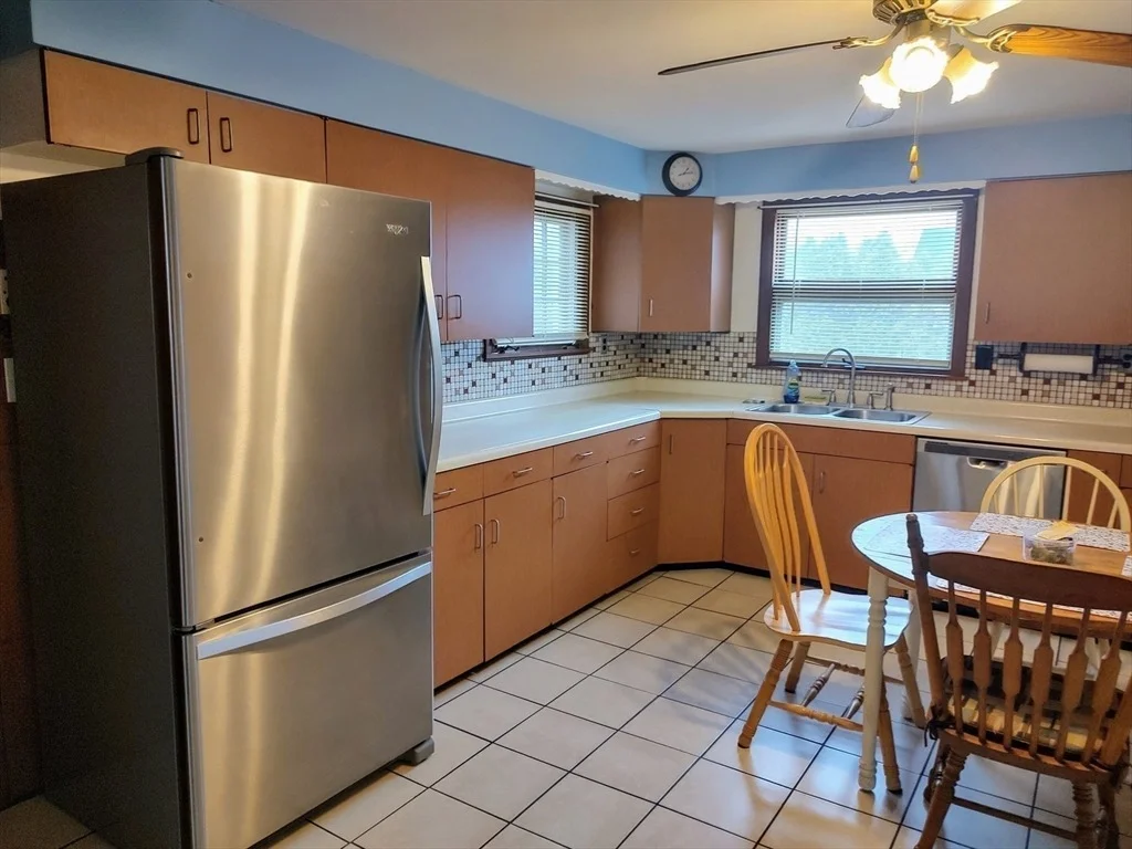 Photo of 370 Oneil Rd