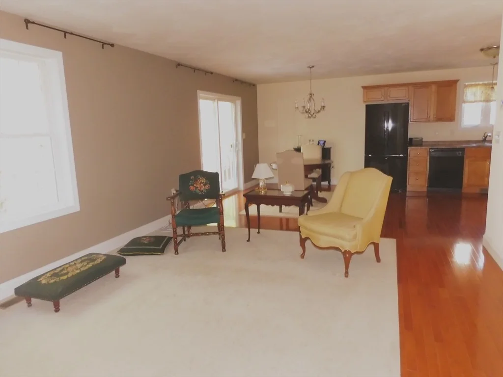 Photo of Unit 13 at 13 Dunrobin Cir