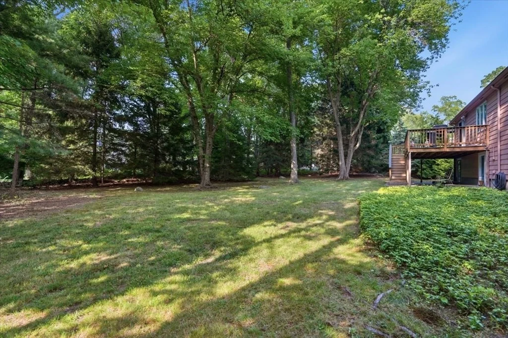 Photo of 46 Arborway Dr