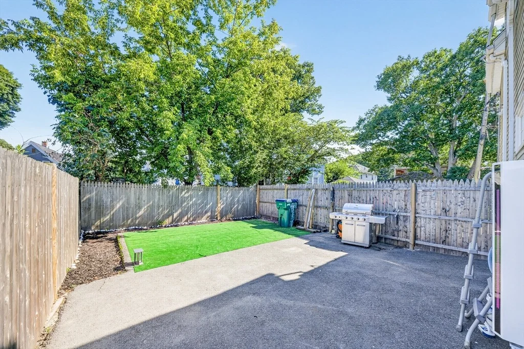 Photo of 22 Emerson